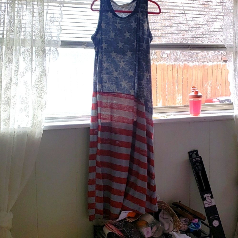 Patriotic dress, summer, blue grey and red. Looks like a vintage design fabric.